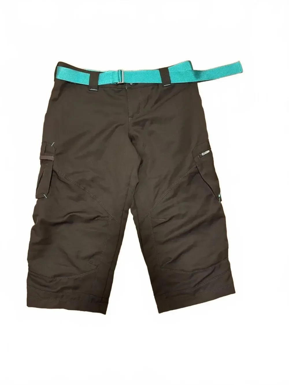 Nike Fit Dry Women’s Cargo Capri Size Small Brown with Teal Belt